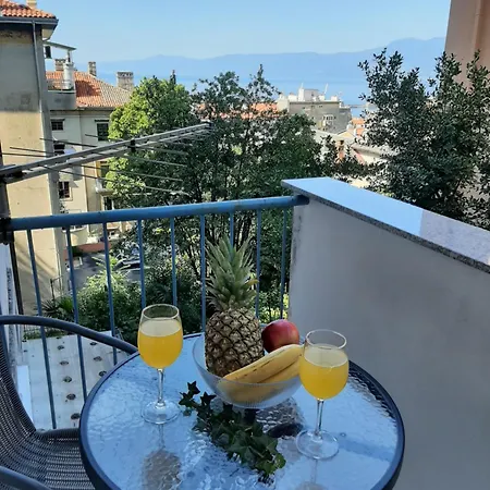 Apartment Amarena *
