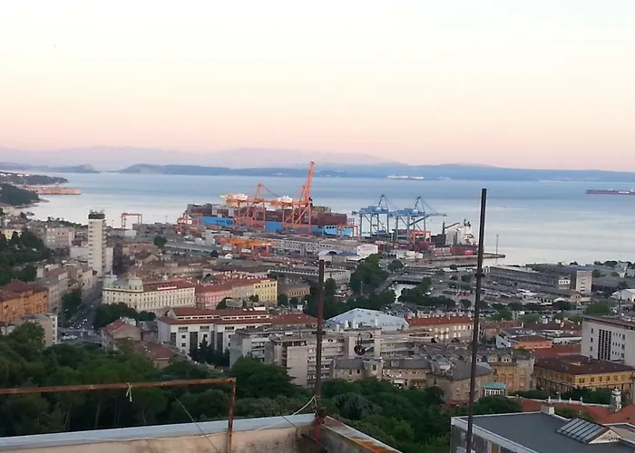 Apartamento Amarena *